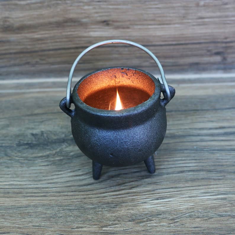 Mini Plain Cast Iron Cauldron w/ Lid (3.5 in.)